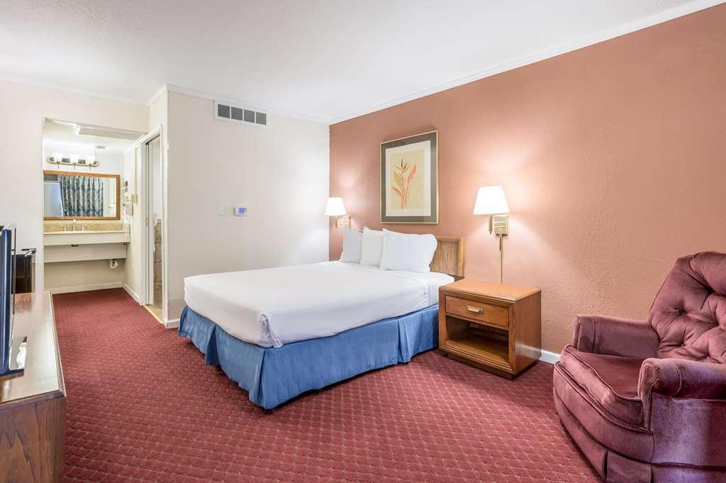 Americas Best Value Inn St. Joseph At I-29 Zimmer foto
