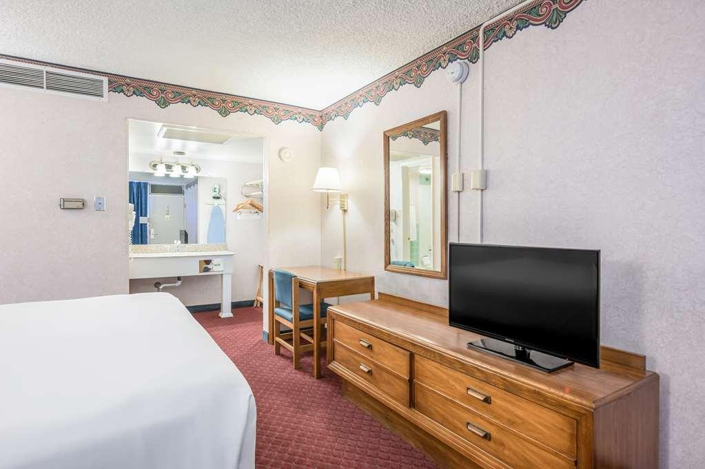Americas Best Value Inn St. Joseph At I-29 Zimmer foto