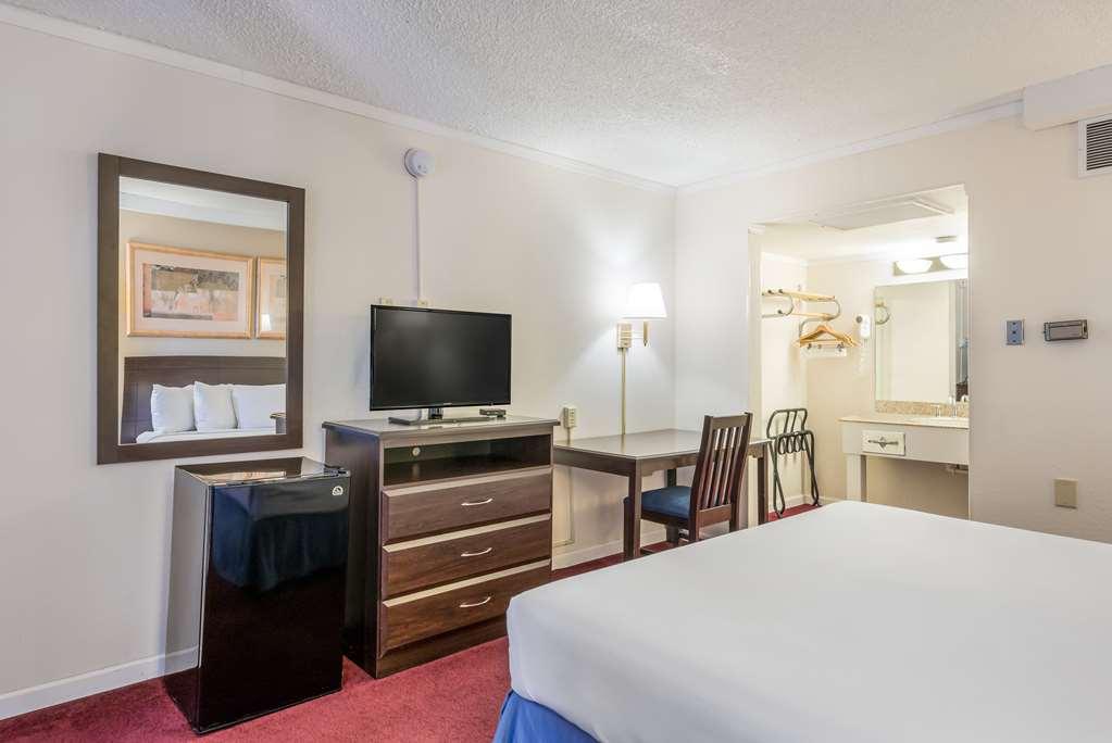 Americas Best Value Inn St. Joseph At I-29 Zimmer foto